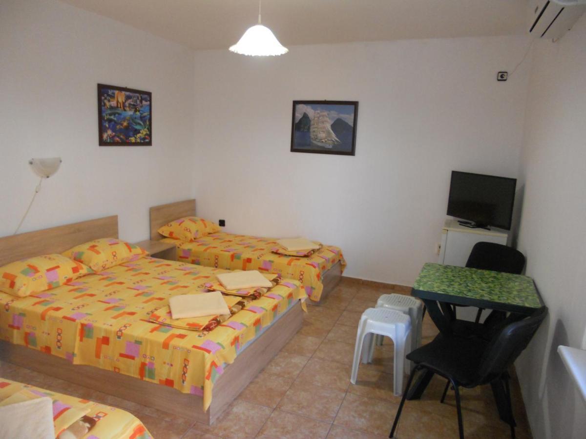 "Agatopolis"- Подсигурено Безплатно Паркиране Otel Ahtopol Dış mekan fotoğraf